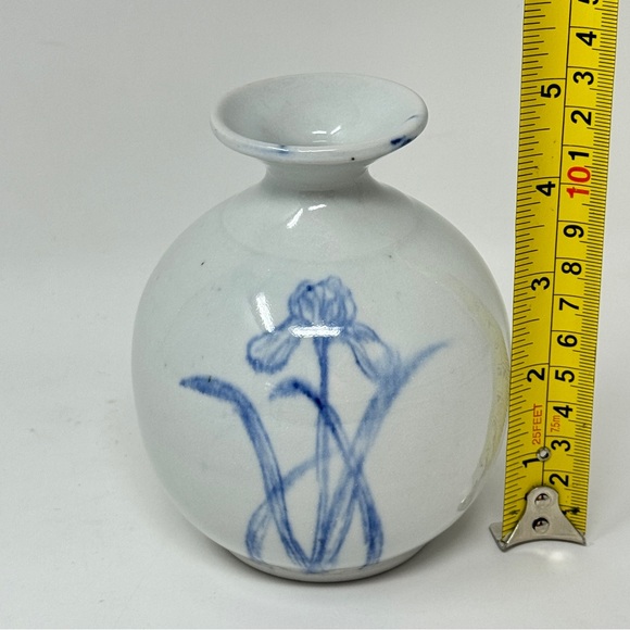 Vintage Chinoiserie Porcelain Flower Vase - Picture 5 of 6